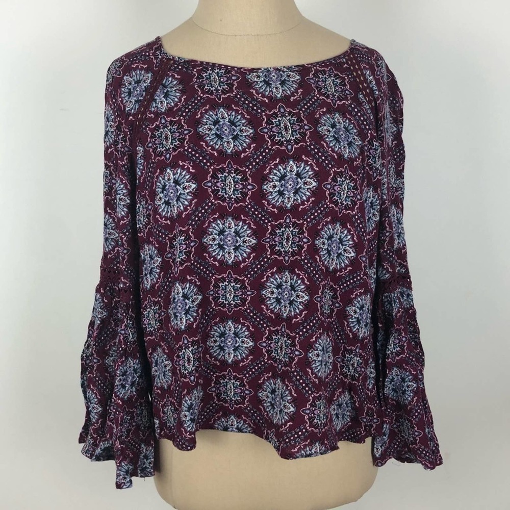 Forever 21 Long Sleeve Top